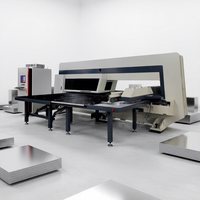Machine de poinçonnage à tourelle CNC avec certificat CE, capable de traiter des plaques d'acier inoxydable et d'acier au carbone de 4 mm
