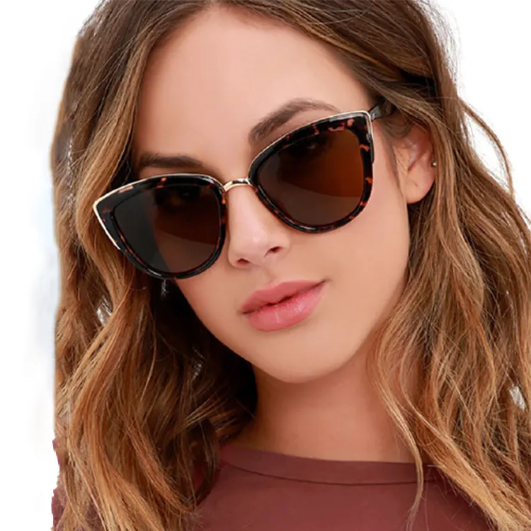 2022 DCOPTICAL New Trendy Fashion Cateye Cat eye Sunglasses Stylish women personality sunglasses women reading sunglasses