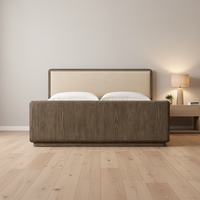 RH CIRO Cadre de lit capitonné en chêne massif traditionnel avec pied de lit, taille King, tissu beige, écologique et durable, pour chambre à coucher