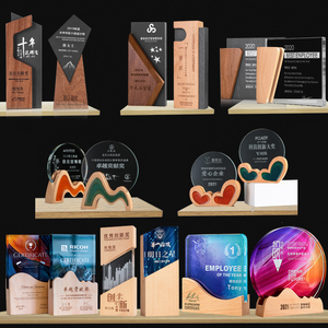Base de <span class=keywords><strong>Madera</strong></span> de Nogal Negro para <span class=keywords><strong>Trofeos</strong></span>, como Regalo de Graduación o Recuerdo de Lujo - Product Image 4