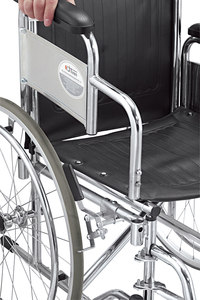 Silla de Ruedas de Tela Negra Resistente al Desgaste con Marco Rojo, Soporte Cruzado Estable y Diseño Antivuelco - Product Image 5