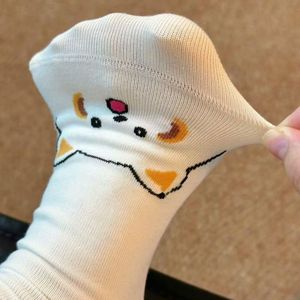 Calcetines de Dibujos Animados para Mujer, Transpirables, Absorbentes de Sudor, Estilo Anime, a Media Pantorrilla, Juveniles y Modernos - Product Image 2