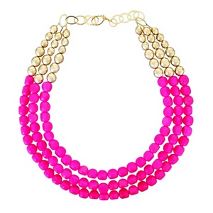 Collar de Resina de la Mejor Calidad con Diseño de Estrella Dorada y Patrón de Ángel, Varios Colores Mate, para Mujer, Ideal para Navidad - Product Image 3
