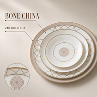 Assiettes à dîner en porcelaine fine Besta pour mariages avec personnalisation de motifs floraux et services de vaisselle