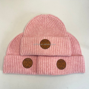 Gorro de Punto de Lujo con Logotipo Personalizado OEM, Gorro Multifuncional Cálido para Otoño/Invierno, Diseño Jacquard, Mezcla de Lana, para Esquí y Deportes - Product Image 1