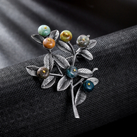 Broches de créateur de luxe pour femmes, en argent plaqué, personnalisables, avec des perles colorées de style rétro antique, en forme de branche de fleurs, de la marque Weiman
