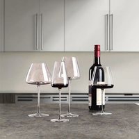 Verre à vin cannelé haut de gamme en cristal sans plomb, style américain, fait main, 720 ml, transparent, pour la maison
