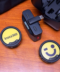 ไมโครโฟน Insta360 Mic Pro (2 TX + 1 RX + กล่องชาร์จ) ชิป NPU ตัดเสียงรบกวนด้วย AI เพลิดเพลินกับอัลกอริธึมเสียงที่คมชัด เป็นธรรมชาติ และมีความเที่ยงตรงสูง - Product Image 3