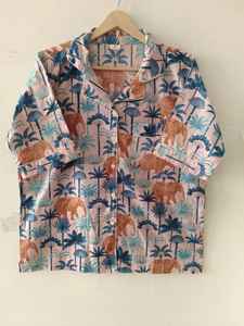 Conjunto de Pijama de Dos Piezas para Mujer, Unisex, Transpirable, de Algodón, con Estampado Floral, Elegante, para Primavera y Verano - Product Image 4