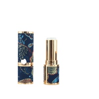Emballage de rouge à lèvres personnalisé en satin de soie de luxe, tube de rouge à lèvres mat velours haute pigmentation, conteneur pour lèvres