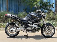 Motocyclette Boxer R1200R, moteur en excellent état. Moteur bicylindre à cylindrée de 1170 cm³, ABS et freins intégrés, entièrement fonctionnel.