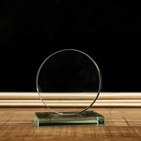 Venta al por mayor de la forma redonda en blanco personalizado logotipo Personal de cristal de Jade cristal Premio trofeo