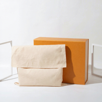 Boîte d'emballage pour vêtements et chaussures en carton rigide orange vif, écologique, avec pelliculage brillant et papier de soie personnalisé