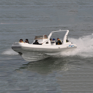 Bateaux pneumatiques <span class=keywords><strong>semi</strong></span>-rigides Liya 8,3 m, <span class=keywords><strong>bateau</strong></span> à moteur <span class=keywords><strong>semi</strong></span>-<span class=keywords><strong>rigide</strong></span>, <span class=keywords><strong>bateau</strong></span> <span class=keywords><strong>de</strong></span> <span class=keywords><strong>luxe</strong></span> italien - Product Image 2
