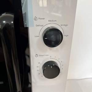 700W Commercial Touch Control for Fast Food Energy-Saving 25L Microwave Designed for Delivery Kitchens Fast Batch Reheating - Product Image 5