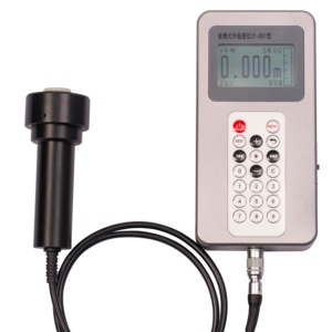 Détecteur de niveau de liquide ultrasonique portable à montage externe pour réservoirs de stockage de pétrole/produits chimiques - Product Image 2