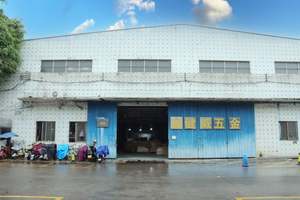 Kit de Rieles de Acero Negro Rústico WEKIS, Juego Completo de Herrajes para Puertas Corredizas de Granero para Exteriores, Incluye Soportes - Product Image 6