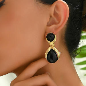 Fashion Copper Jewelry Geometric High-end Niche Inlaid Pearl Design Stud <strong>Earrings</strong> Women Light Luxury Versatile Water <strong>Drop</strong> Oro - Product Image 2