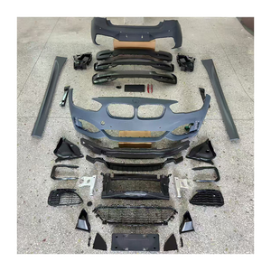 Nouveau kit carrosserie automobile de haute qualité : ailes, coffre, feux arrière, capot, diffuseur arrière, calandre, phares, pare-chocs pour Série 1 2015-2018 - Product Image 2