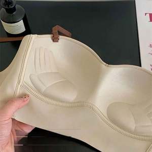 <strong>Cupone</strong> Piece Seamless Push up Strapless Silicone Invisible Bra - Product Image 2