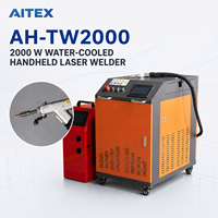 Machine de soudage laser portative refroidie par eau 2000W, soudeuse laser à fibre avec alimentation en fil optionnelle pour la fabrication métallique AH-TW2000