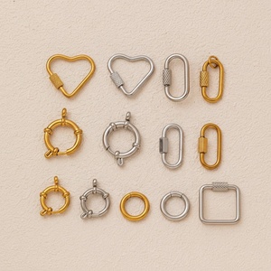 ACEWORKS SJF119-01 Mosquetones con Cierre de Rosca |   Acero Inoxidable Chapado en Oro PVD de 18K |   Soportes para Dijes en Forma de Corazón, Ovalados y Cuadrados para Manualidades - Product Image 1