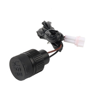 Cargador USB doble para motocicleta para Yamaha 700, convertidor de enchufe 5V 2A, adaptador negro, para Yamaha, <span class=keywords><strong>SP</strong></span>, 2, 2, 2, 2, 2, 2, 2, 2, 2, 2, 2, 2, <span class=keywords><strong>900</strong></span> - Product Image 4