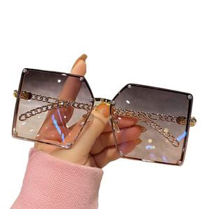 <span class=keywords><strong>2022</strong></span> femmes carré grand cadre voyage lunettes grand visage personnalité creux lunettes de soleil sans cadre à la mode Net rouge lunettes de soleil - Product Image 6