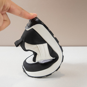 2025 autunno nuova moda moda Sneaker per ragazzi ragazze leggero <span class=keywords><strong>Velcro</strong></span> traspirante <span class=keywords><strong>scarpe</strong></span> da corsa <span class=keywords><strong>con</strong></span> chiusura Slip-On - Product Image 5