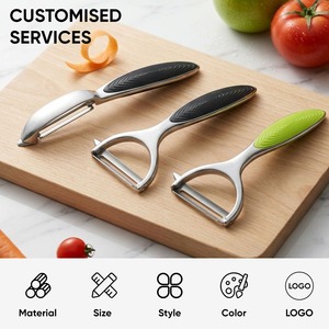 Éplucheur de légumes en alliage de zinc avec poignée en silicone, éplucheur multifonctionnel pour fruits et pommes de terre avec outil de suppression des graines pour la cuisine et la maison - Product Image 2