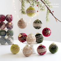 8cm Samt-Perlen-Weihnachtskugel-Set mit 4 Stück Luxuriöse Stoffbezogene Christbaumkugeln Weihnachtsbaum-Dekoration Festliche Party-Deko