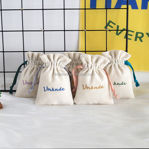9*12cm New Luxury Beige High End Thick Velvet Pouch With Grosgrain <b>Ribbon</b> Jewelry Drawstring Gift Pouches Bag Bracelete Holder - Product Image 4