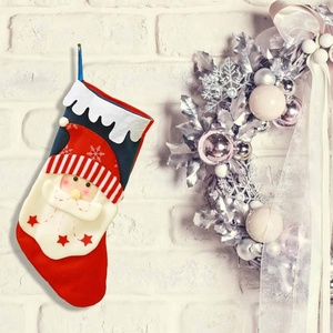 Calcetín de Navidad Santa Claus Candy Gift Bag Árbol Colgante Decoración Suministros <span class=keywords><strong>Necesarios</strong></span> Hogar Festival Decoración <span class=keywords><strong>Gadgets</strong></span> - Product Image 3