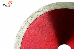 Lame de scie diamantée continue de <span class=keywords><strong>180</strong></span> <span class=keywords><strong>mm</strong></span> pour la coupe de verre humide <span class=keywords><strong>Disque</strong></span> de coupe circulaire à processus de presse à chaud - Product Image 6