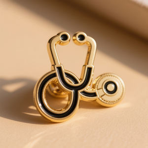 Produttore personalizzato antico carino morbido duro Medico Design in metallo spilla stetoscopio Medico Medico infermiere per spilla da risvolto macchina Ena - Product Image 1