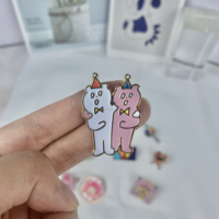 Vastgift pin logam langsung pabrik berbagai stok Anime termasuk Demon Slayer One Piece Hunter X Hunter besi Enamel lembut Studio