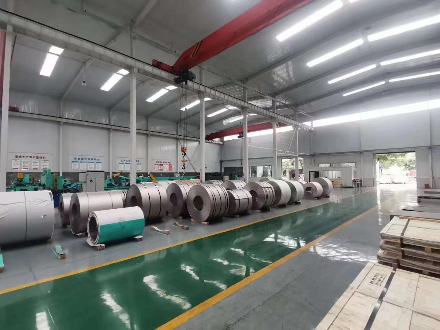 Stainless Steel Coil/ Stripe for Grade 304 310S 316L 321 317L 2507 904L 2205 304L 201 316ti 347H Buildi