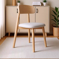 Chaise d'appoint moderne minimaliste en chêne naturel avec coussin beige amovible pour la maison et l'hôtel