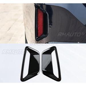 Marco Decorativo para Lámpara de Parachoques Trasero LED para BMW Serie 5 i5 2024-2025, Luz de Freno y Niebla - Product Image 2