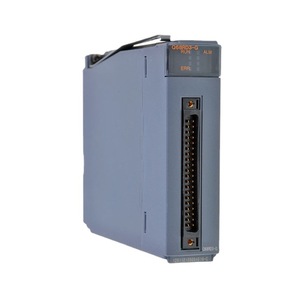 Contrôleur programmable série Q Q68RD3 G 220V 50Hz Module d'automatisation industrielle Origine Japon - Product Image 1