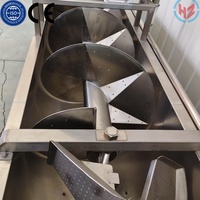 Machine de pré-refroidissement en spirale pour pattes et gésiers de poulet destinées à l'abattage avicole