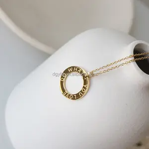 Colar de anel de karma gravado personalizado em aço inoxidável 18K ouro plana redonda pingente de lavadora colar com joias personalizadas gravadas