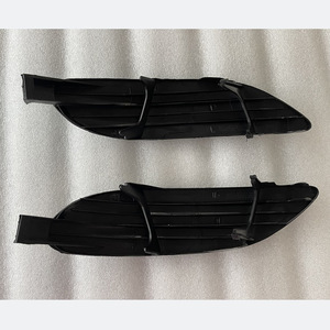 กรอบไฟตัดหมอกโตโยต้า โคโรลล่า 52128-02200 52127-02170 กันชนหน้าสีดำ PP พร้อมขายึด - Product Image 2