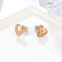 Pendientes de tuerca con cierre de rosca al por mayor de NYH Jewelry, aretes de moda para mujer con forma de corazón y circonita, chapados en oro.