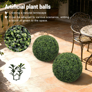 Sfera Decorativa in Bosso Artificiale da 18,5 Pollici per Giardino Esterno, Patio, Portico e Fioriera - Product Image 4