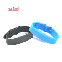 Pulsera Inteligente de Silicona con Etiqueta NFC MIFARE Ultralight C de 13.56Mhz para Pagos en Parques Acuáticos