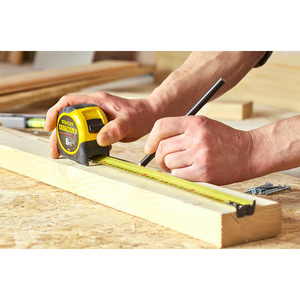 Stanley FatMax 8m x 32mm Ruban à mesurer compact et antidérapant - Product Image 4