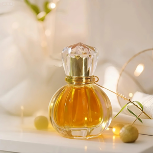 Cao Cấp Sang Trọng Bí Ngô Hình Dạng 50Ml Rõ Ràng Thanh Lịch Rỗng Pha Lê Nước Hoa Phun Chai Thủy Tinh Lưỡi Lê Với Nắp - Product Image 1