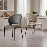 Chaise de salle à manger moderne pour cuisine, revêtement aspect cuir, dossier incurvé, pieds en métal, siège ergonomique, durable, imperméable pour la maison et l'hôtel