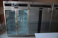 Congélateur vertical à porte simple de qualité supérieure pour restaurant